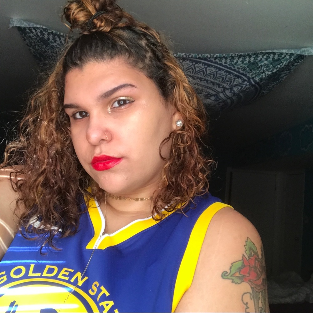 Meet your Posher, Ashley